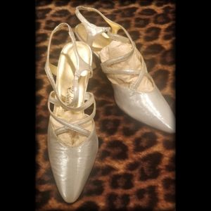 🍸 Metallic Silver PM Collection Heels🍸